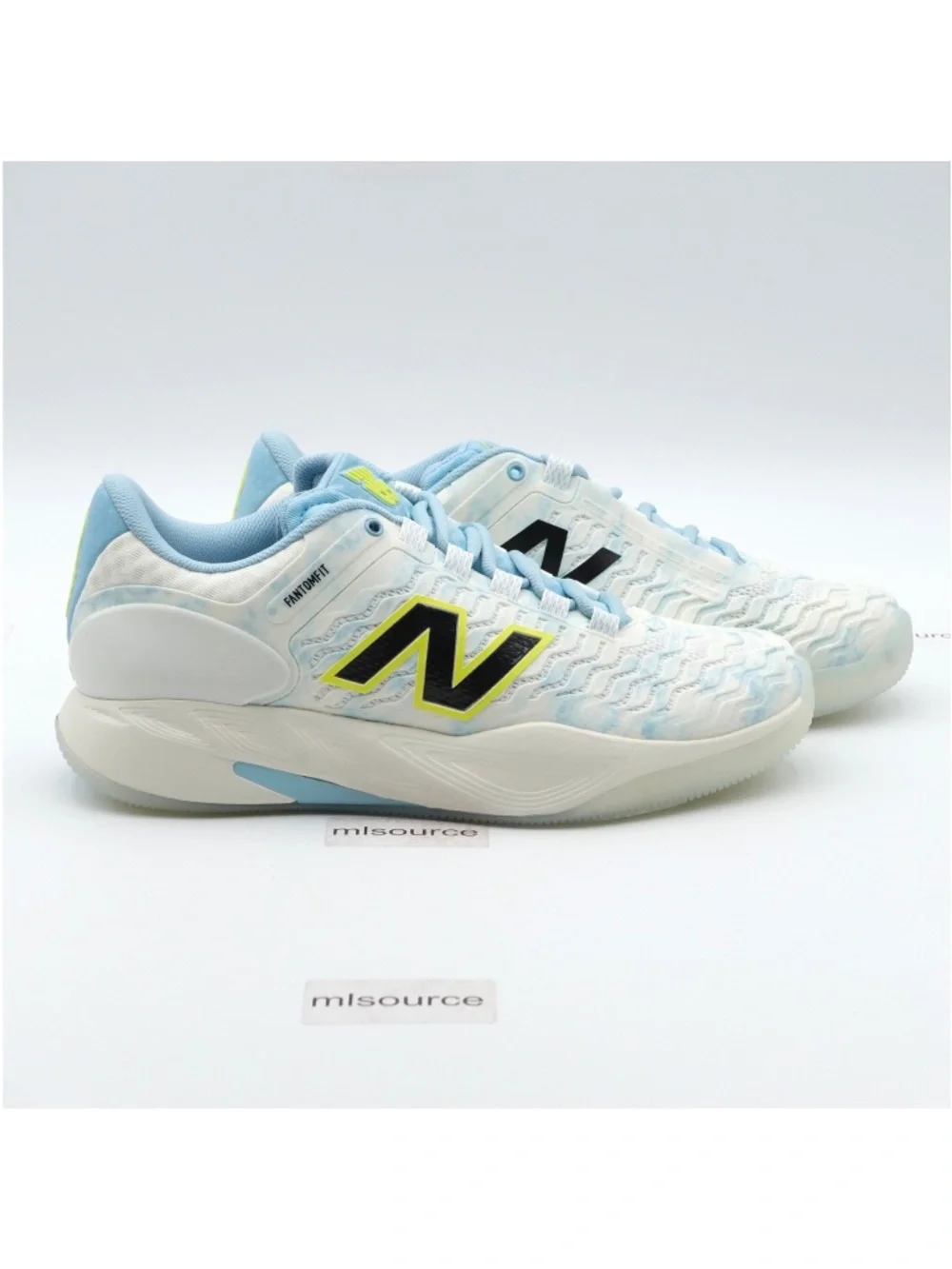 NEW Size 9 WIDE D Women's New Balance Fresh Foam X CT-Rally v2 Tennis Shoes